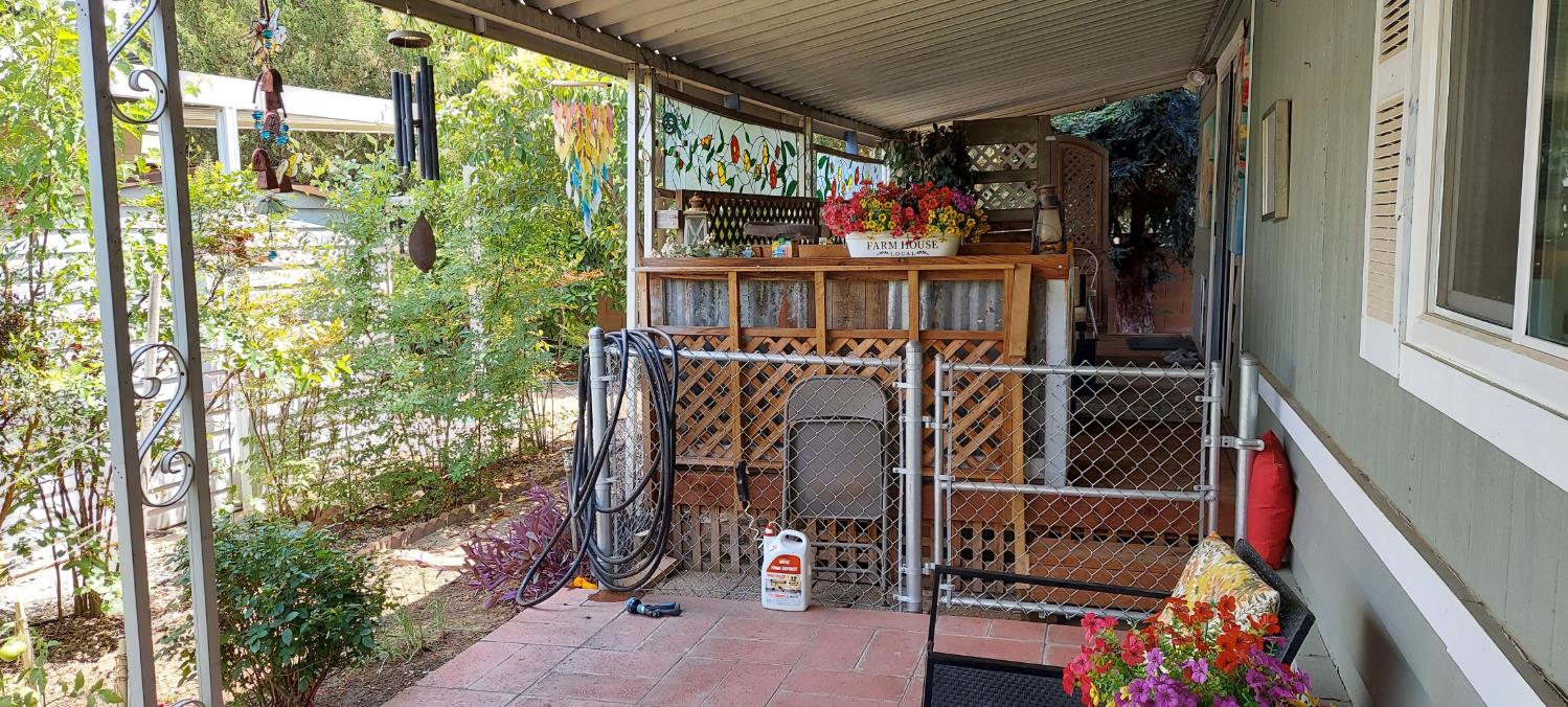 1300 W Olson Ave #129, Reedley, CA 93654