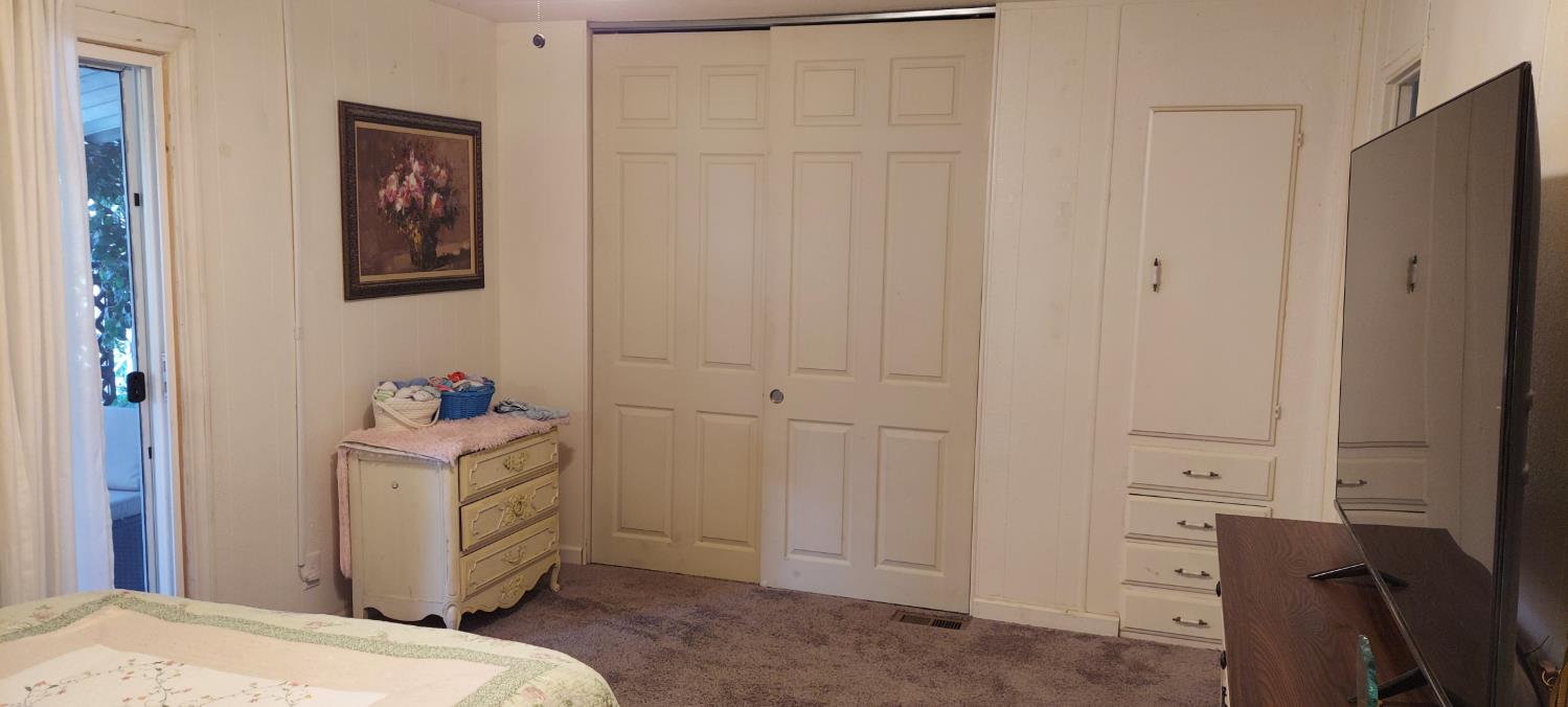 1300 W Olson Ave #129, Reedley, CA 93654