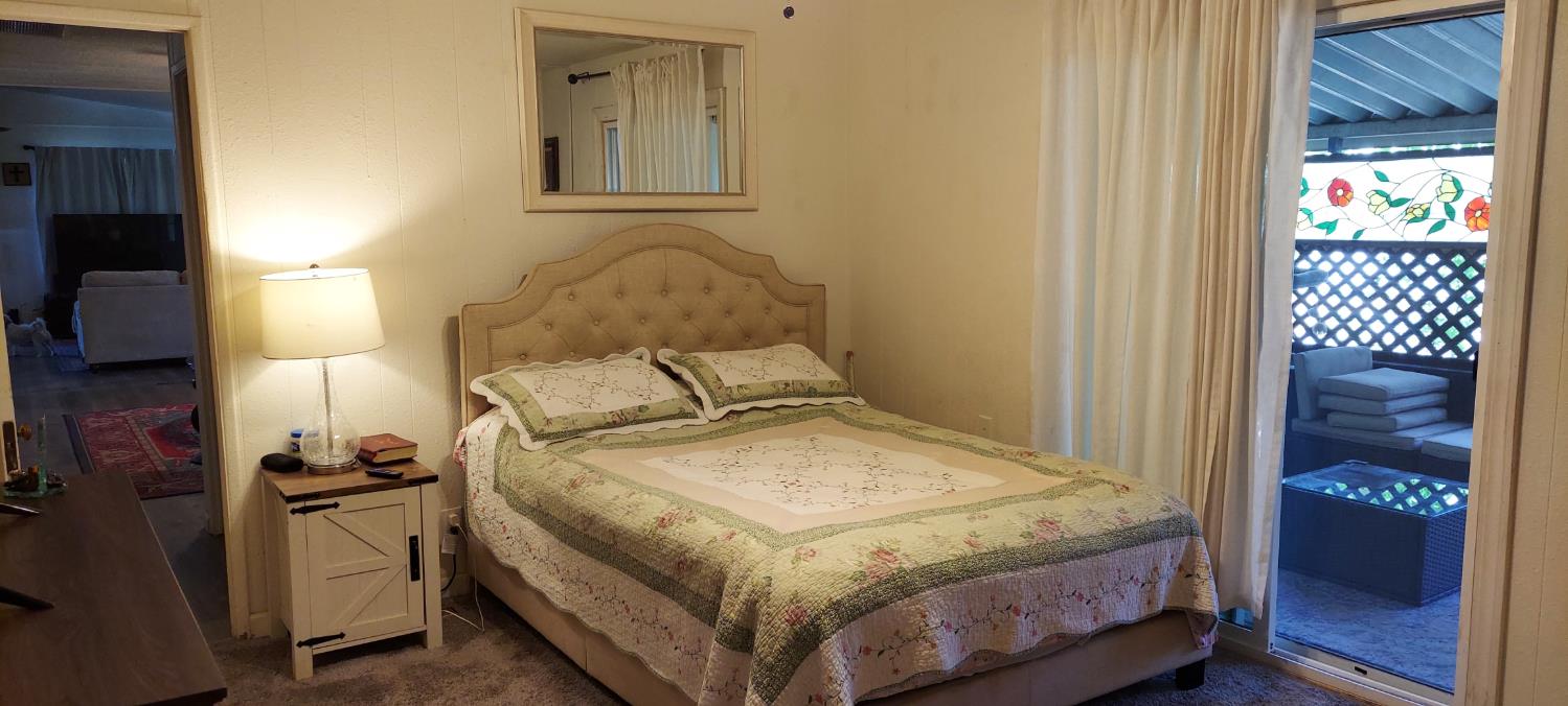 1300 W Olson Ave #129, Reedley, CA 93654