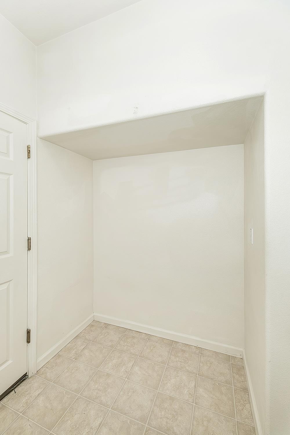 1948 Austin Ave, Clovis, CA 93611