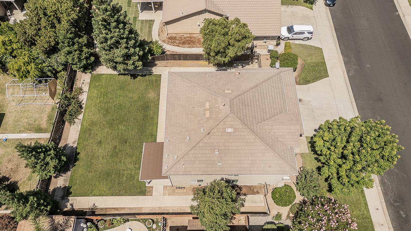 1948 Austin Ave, Clovis, CA 93611