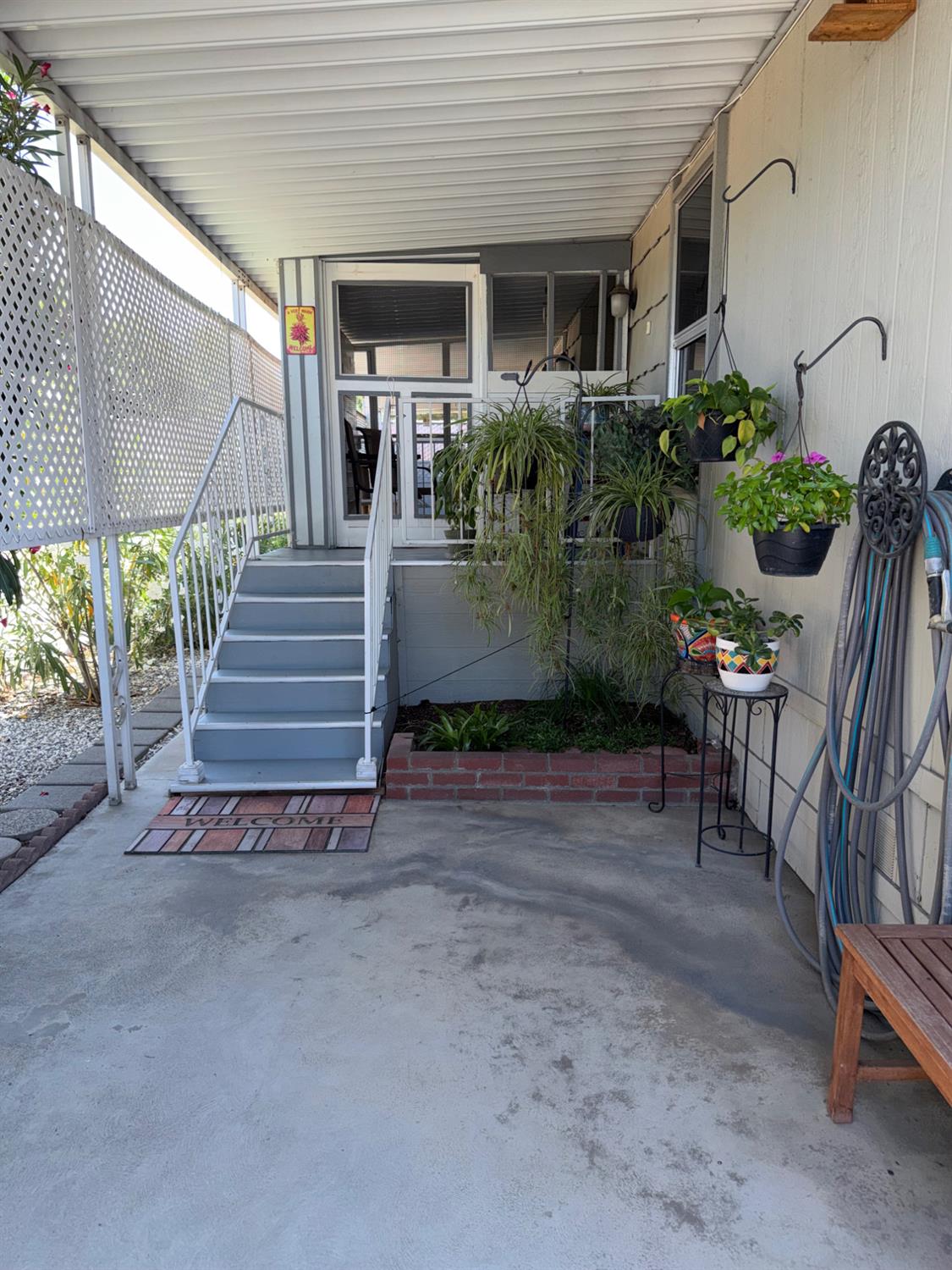 2706 W Ashlan Ave #240, Fresno, CA 93705