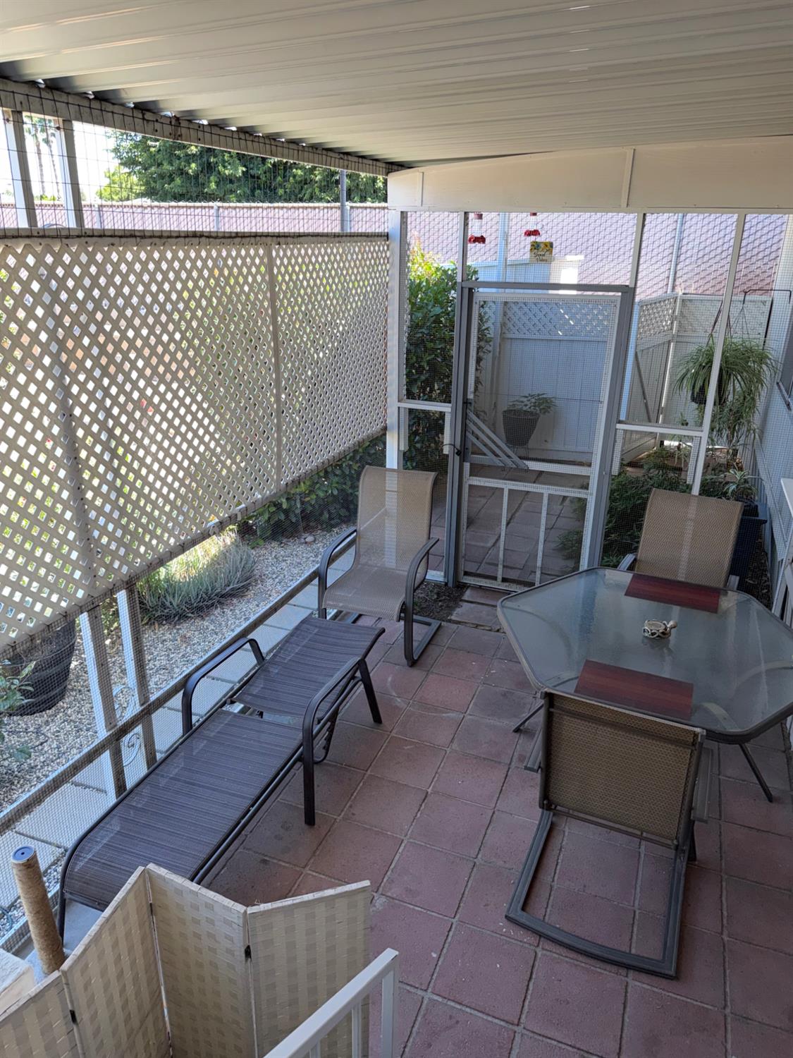 2706 W Ashlan Ave #240, Fresno, CA 93705