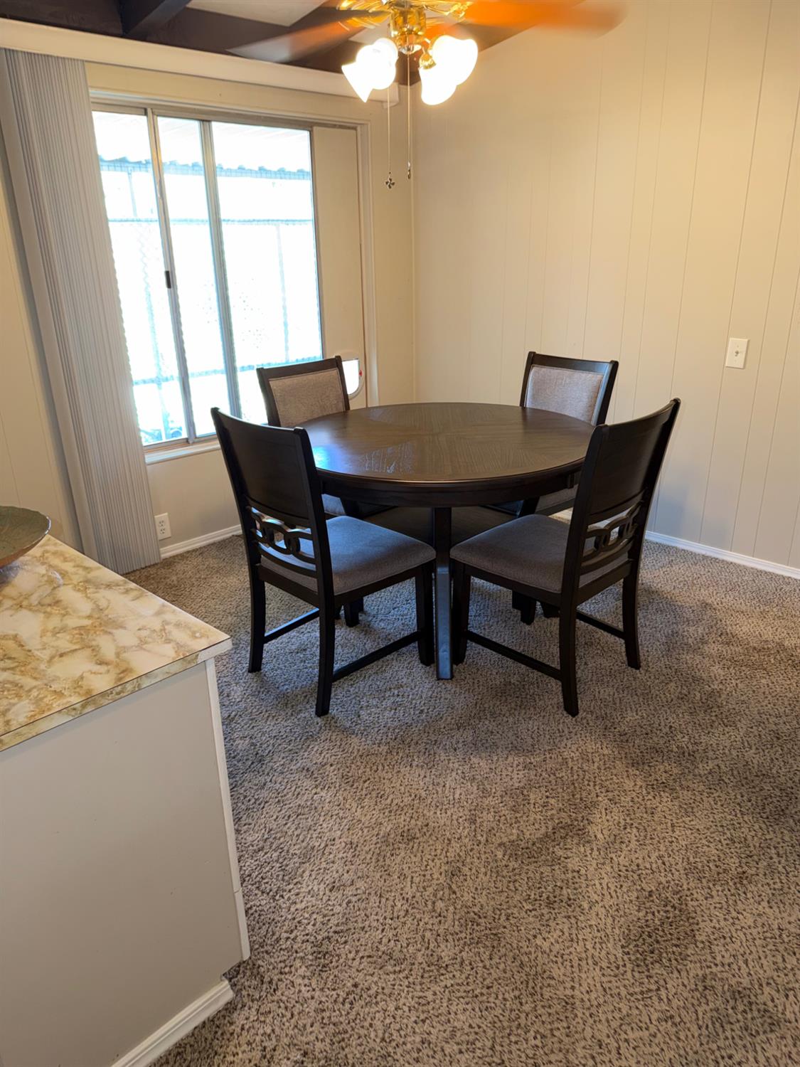 2706 W Ashlan Ave #240, Fresno, CA 93705