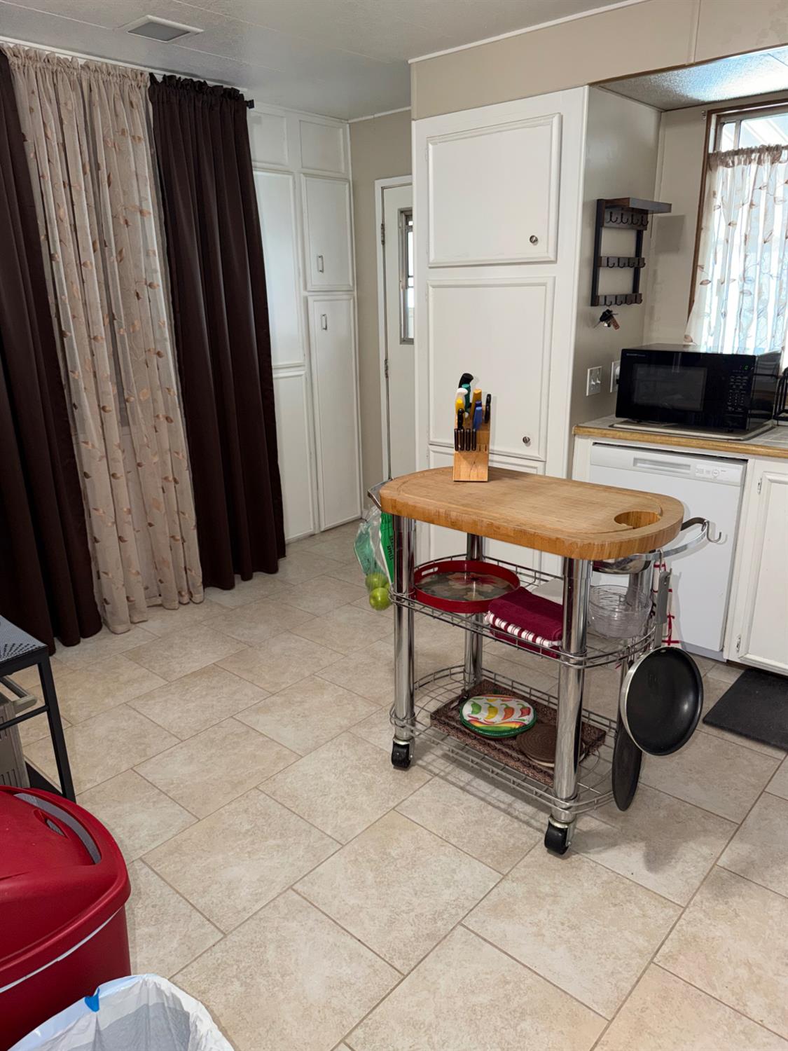 2706 W Ashlan Ave #240, Fresno, CA 93705