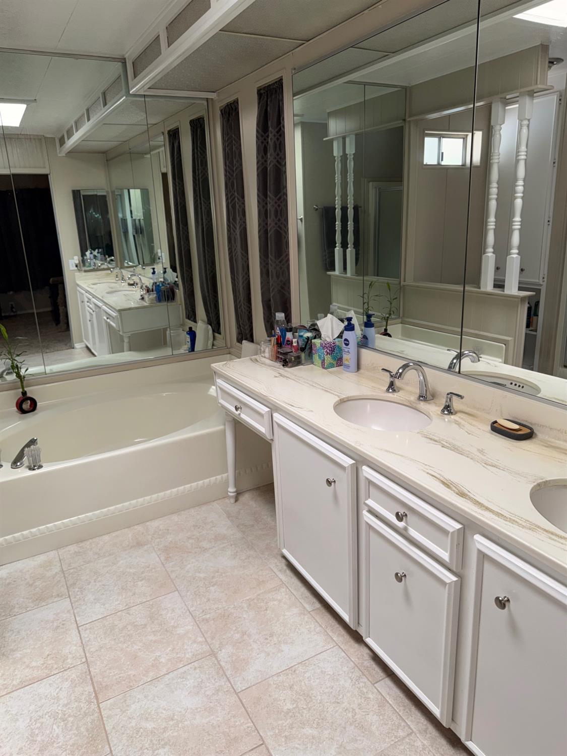 2706 W Ashlan Ave #240, Fresno, CA 93705