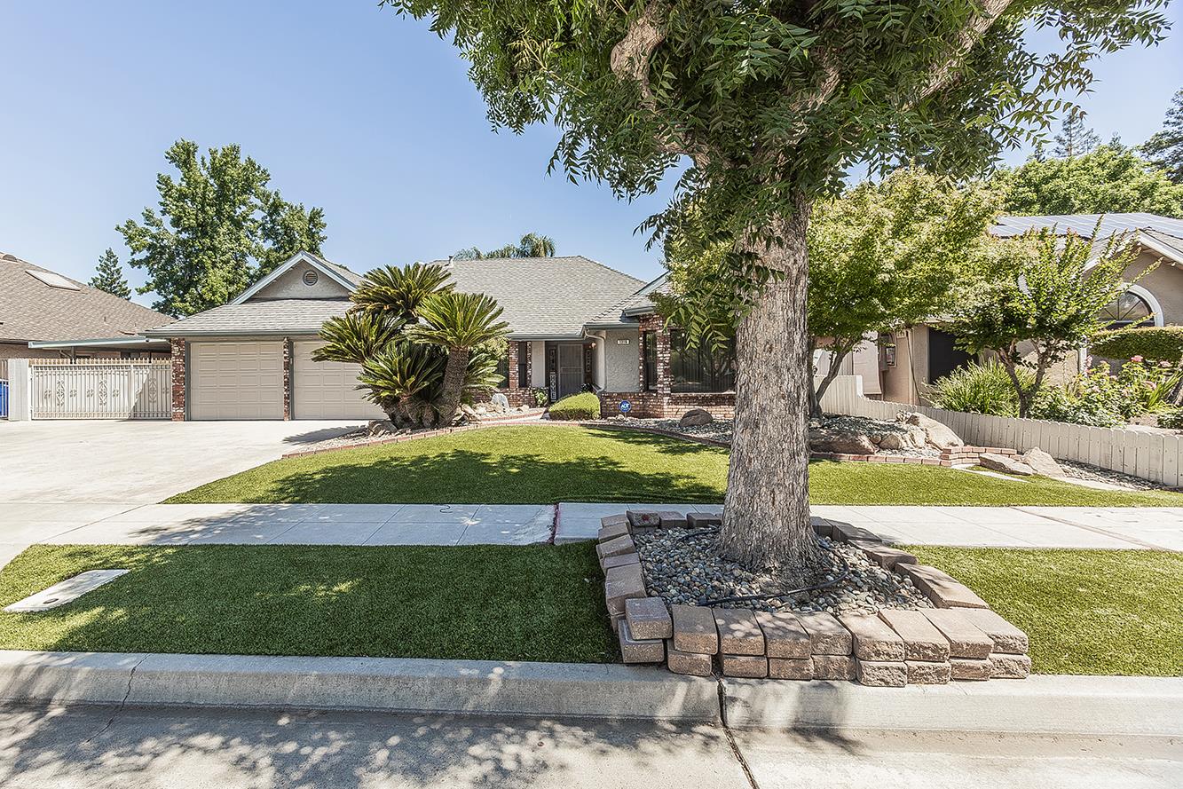1316 W Palo Alto, Fresno, CA 93711