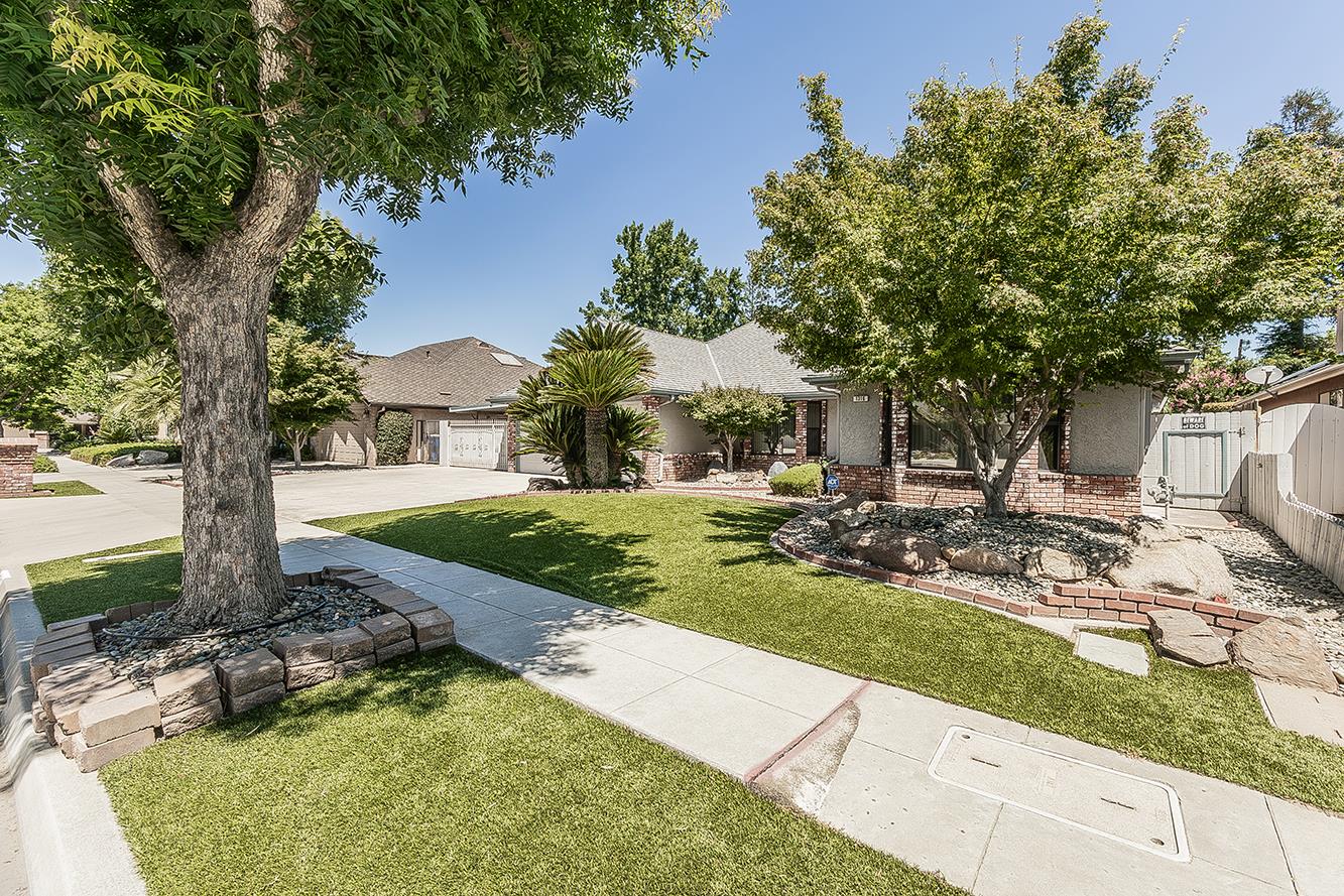 1316 W Palo Alto, Fresno, CA 93711