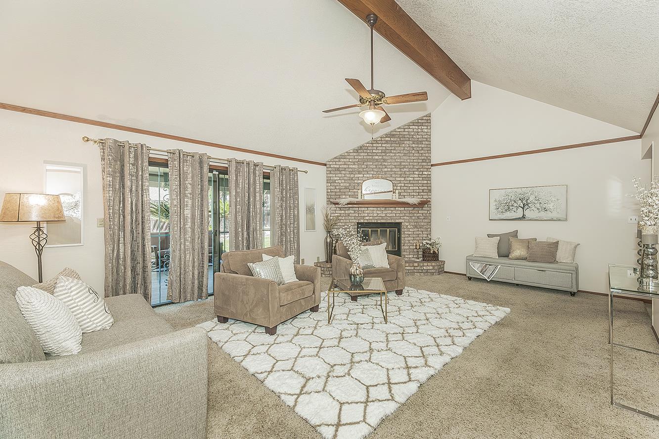 1316 W Palo Alto, Fresno, CA 93711