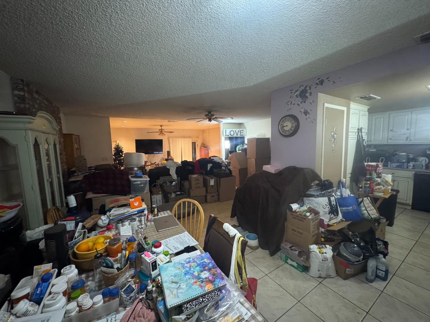 2047 E Palo Alto Ave, Fresno, CA 93710
