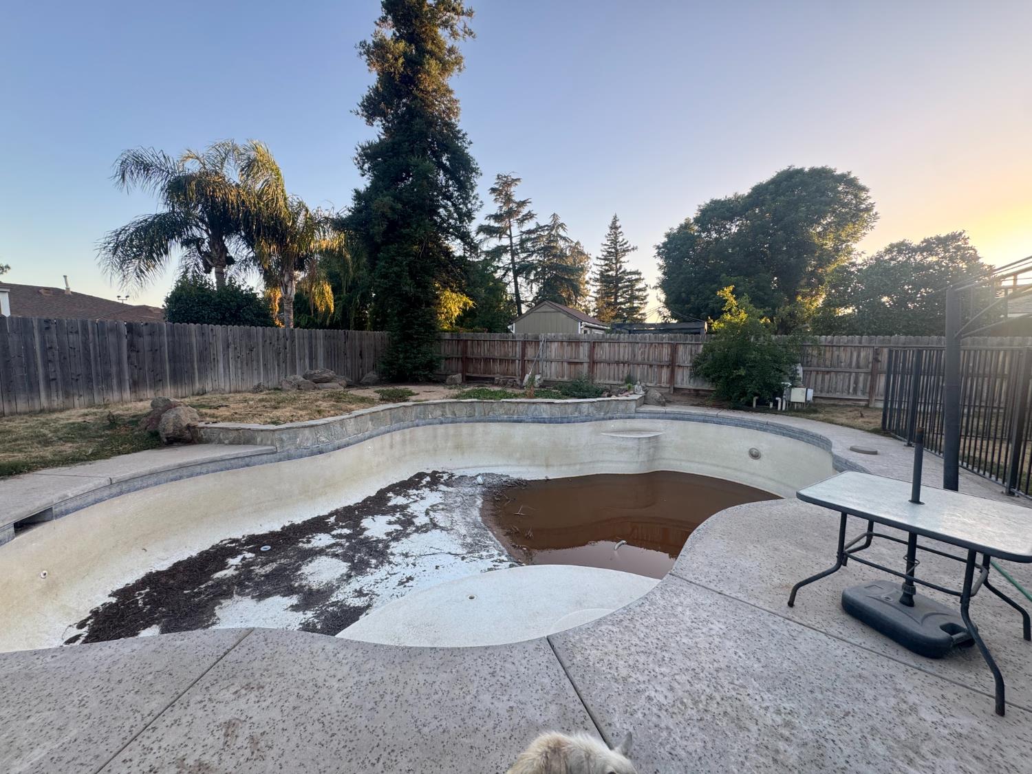 2047 E Palo Alto Ave, Fresno, CA 93710