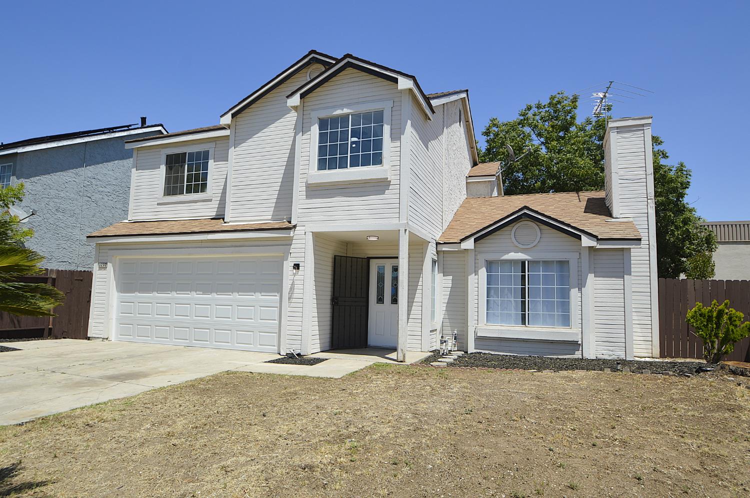 3290 N Rafael, Fresno, CA 93722