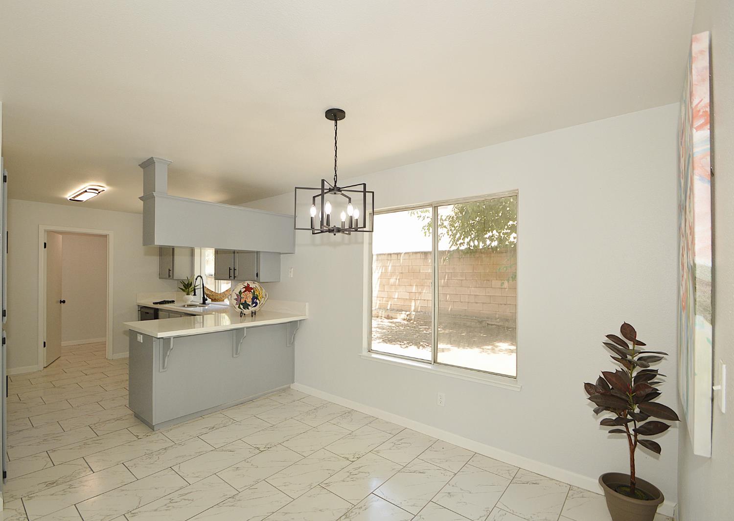 3290 N Rafael, Fresno, CA 93722