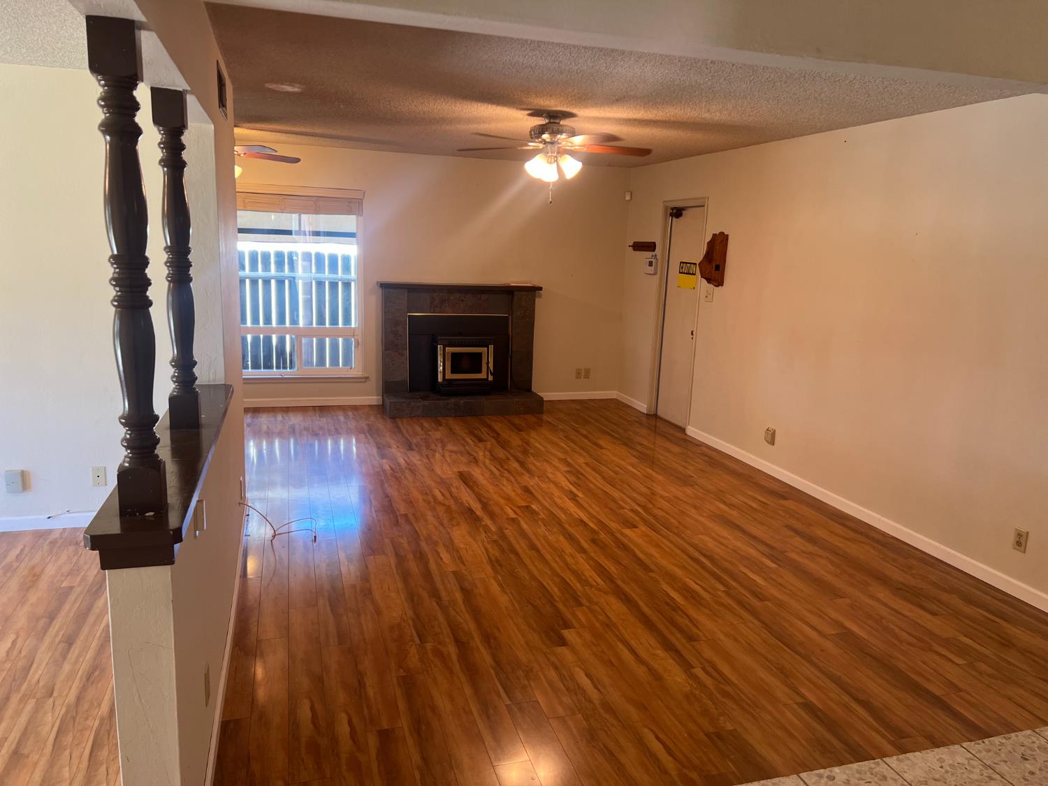 1572 E Sierra Ave, Fresno, CA 93710