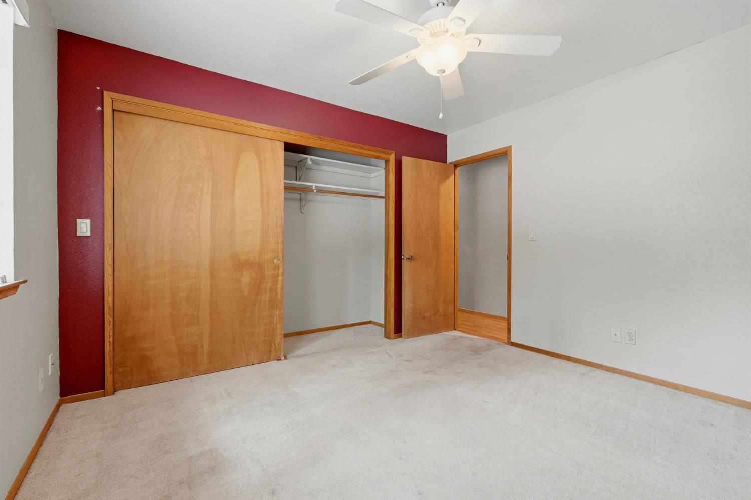 40872 Big Oak Flat Rd N, Oakhurst, CA 93644