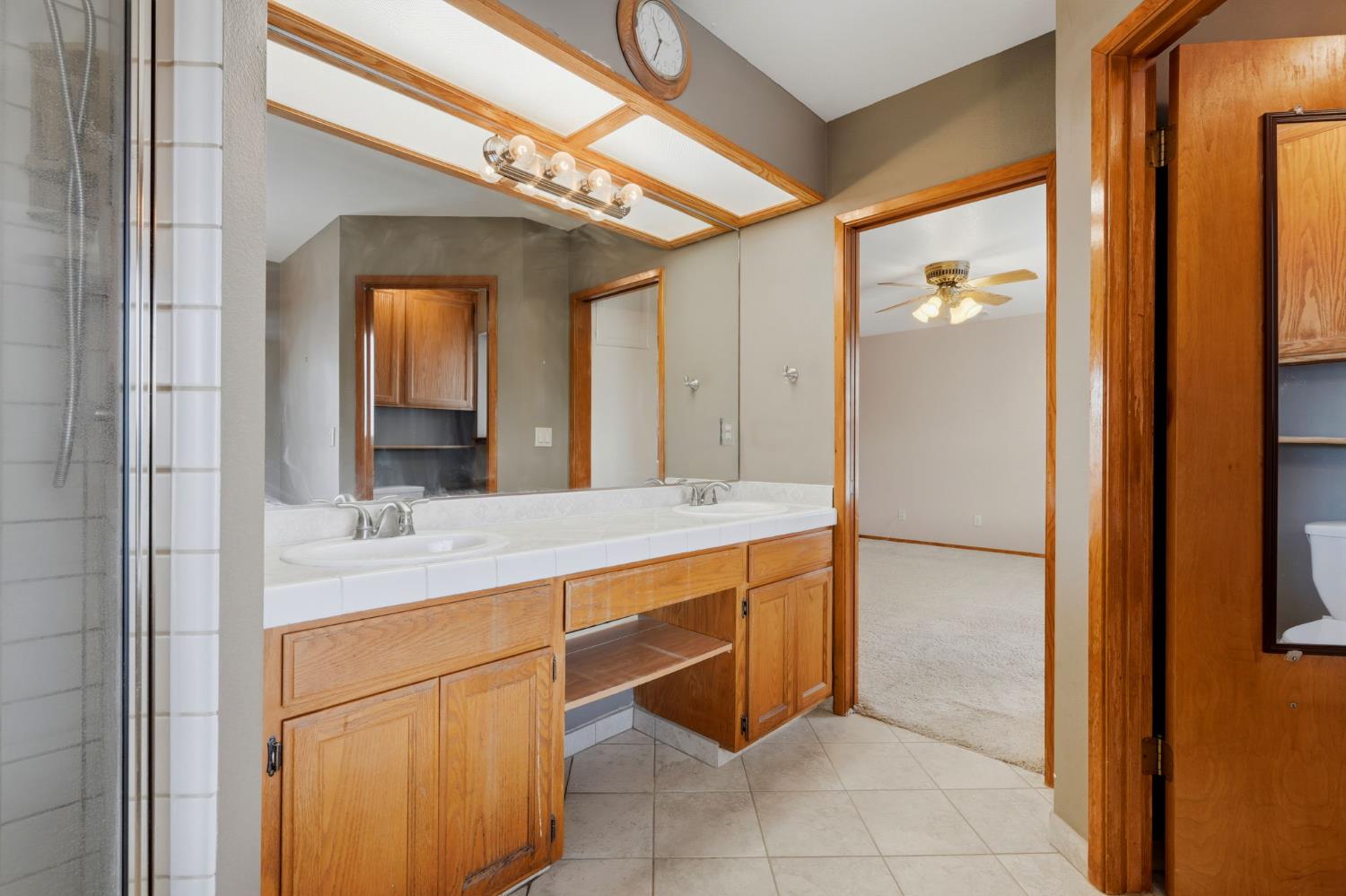 40872 Big Oak Flat Rd N, Oakhurst, CA 93644