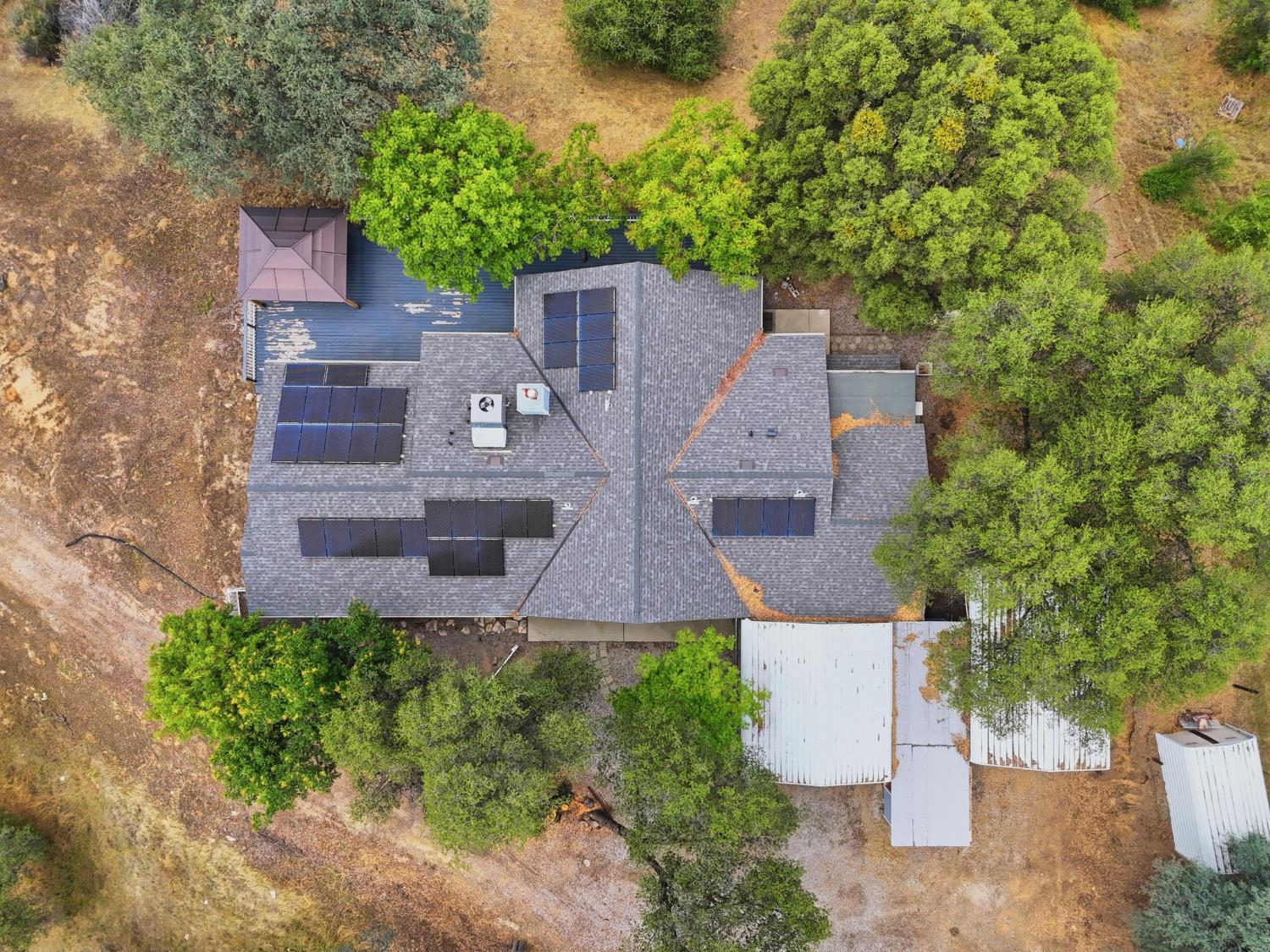 40872 Big Oak Flat Rd N, Oakhurst, CA 93644