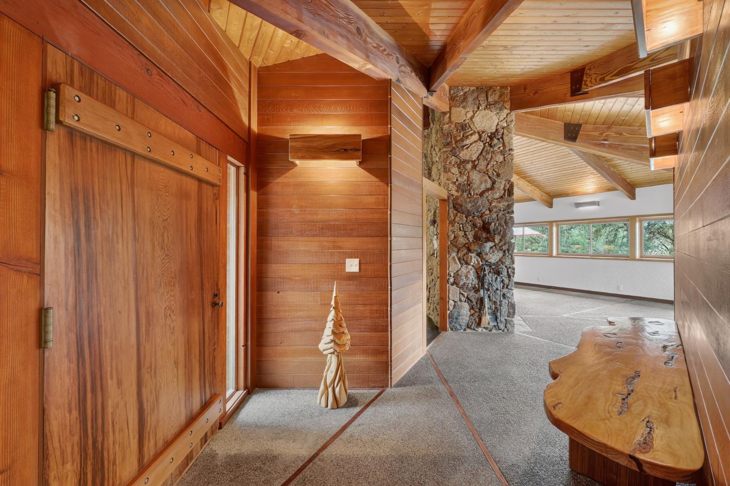 32115 Rock Hill Ln, Auberry, CA 93602