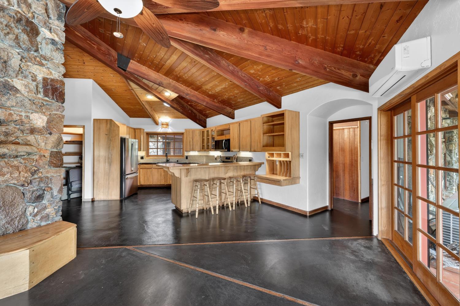 32115 Rock Hill Ln, Auberry, CA 93602