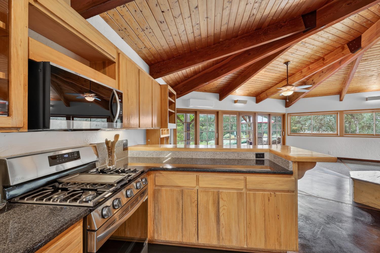 32115 Rock Hill Ln, Auberry, CA 93602