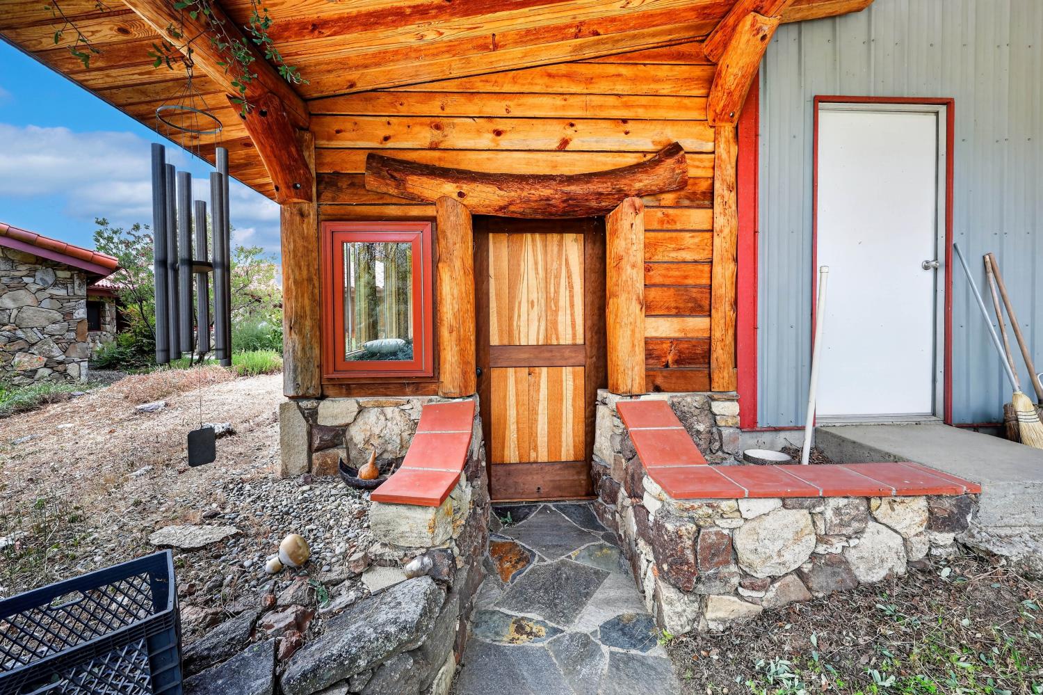 32115 Rock Hill Ln, Auberry, CA 93602