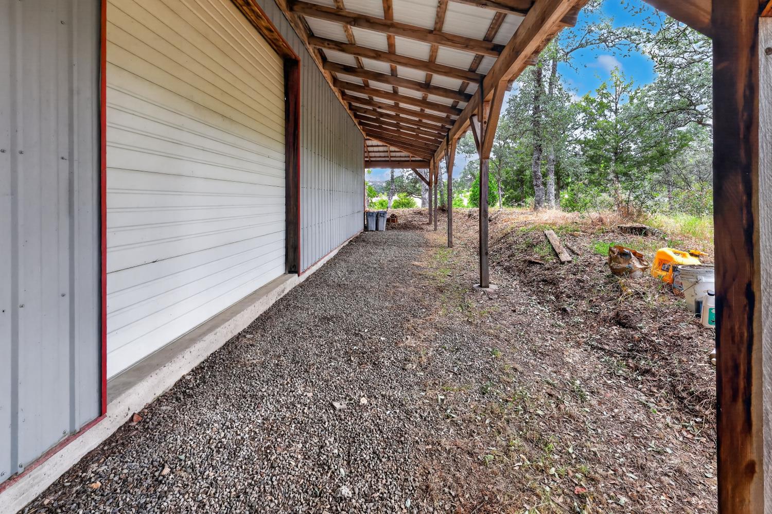 32115 Rock Hill Ln, Auberry, CA 93602