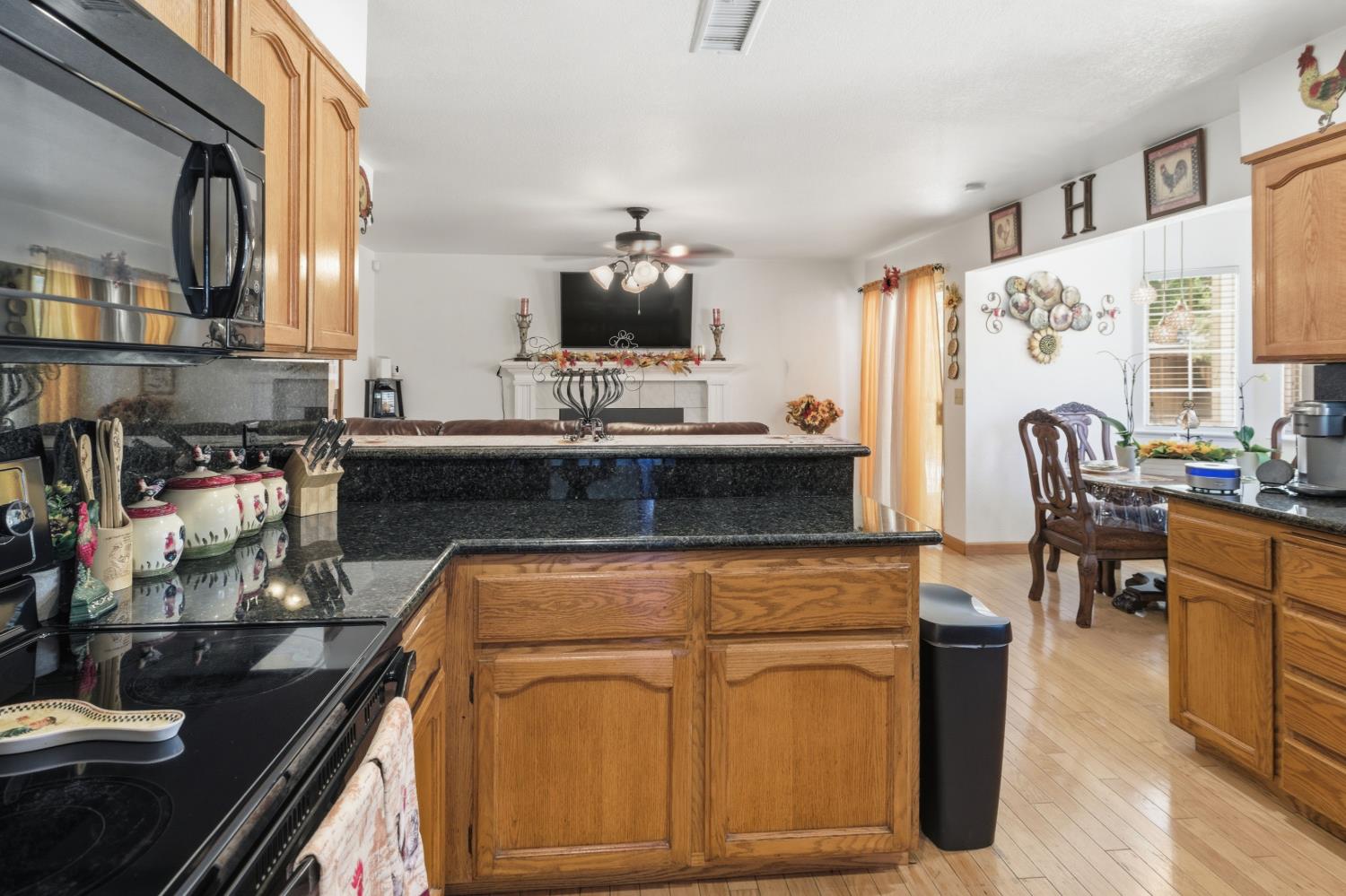 1444 Nelson Blvd, Selma, CA 93662