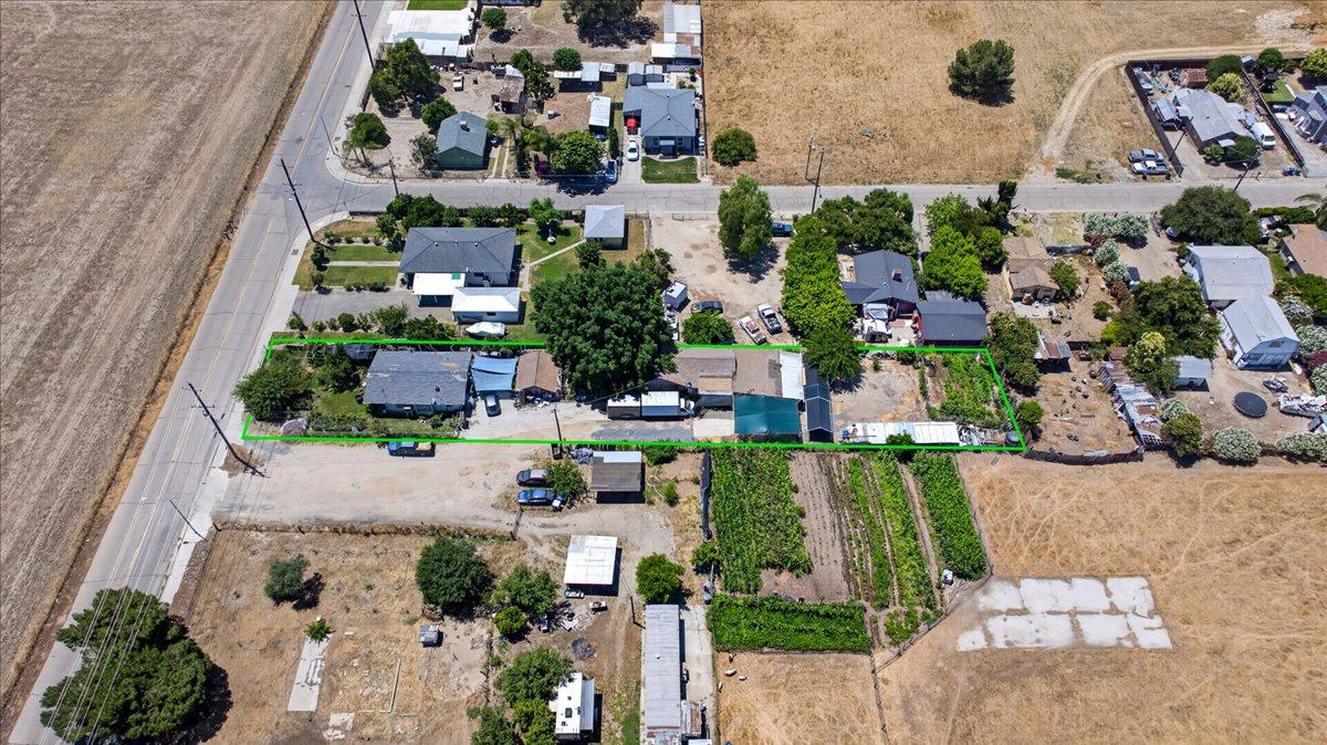 15204 E Parlier Ave, Parlier, CA 93648