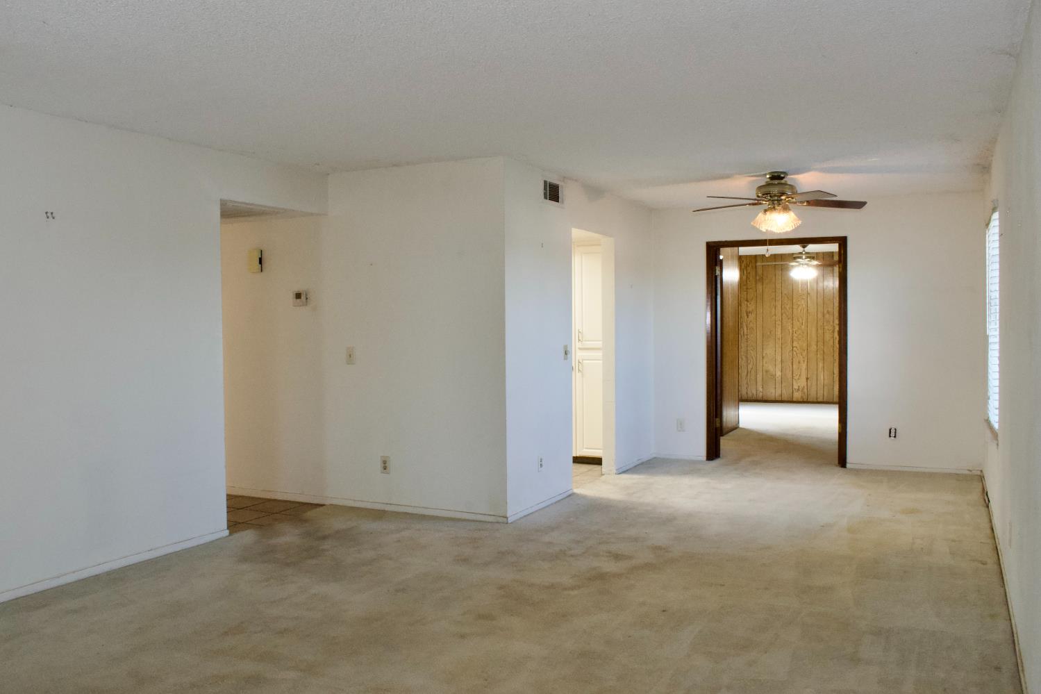 1583 Celeste Ave, Clovis, CA 93611