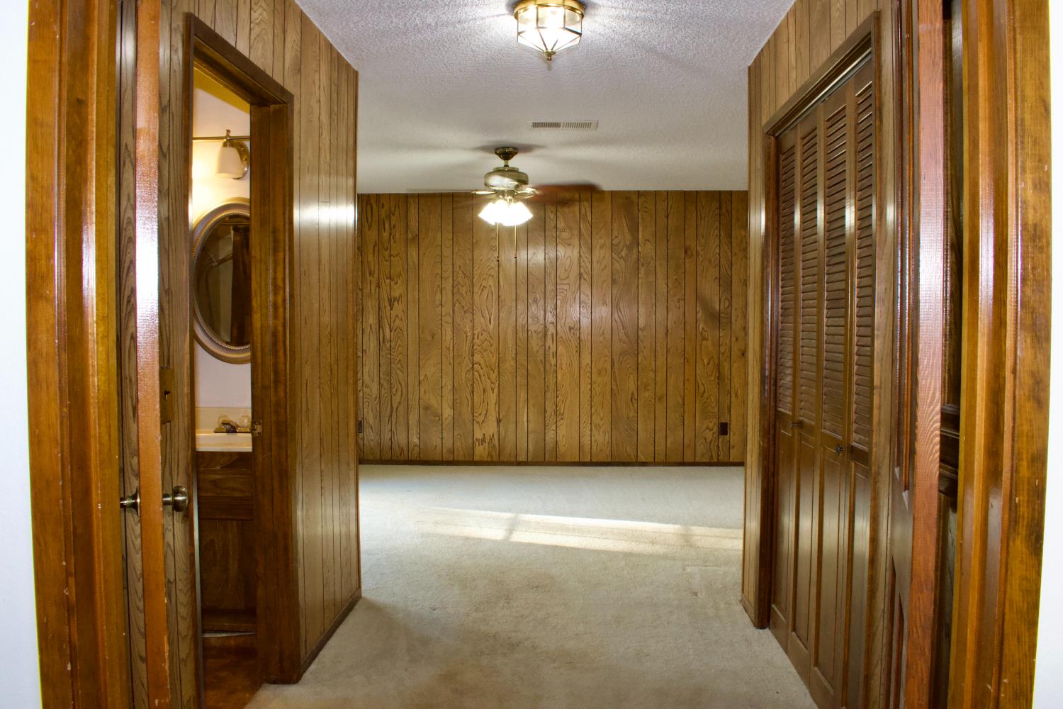 1583 Celeste Ave, Clovis, CA 93611