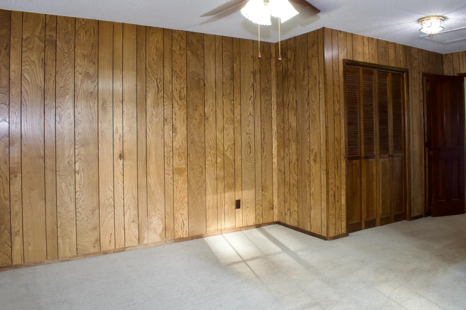 1583 Celeste Ave, Clovis, CA 93611
