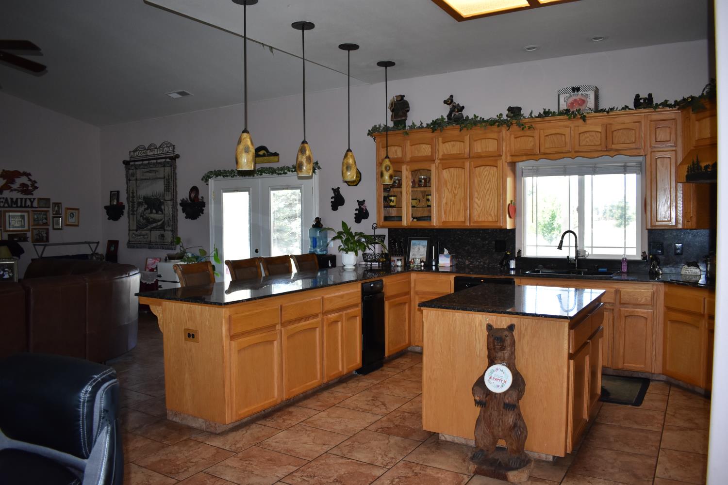 16398 Anaconda Rd, Madera, CA 93636