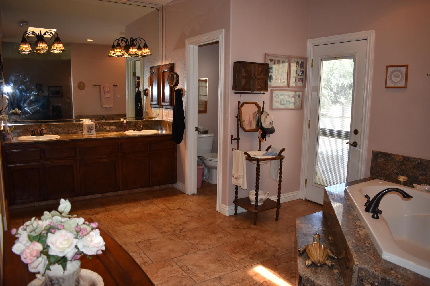 16398 Anaconda Rd, Madera, CA 93636