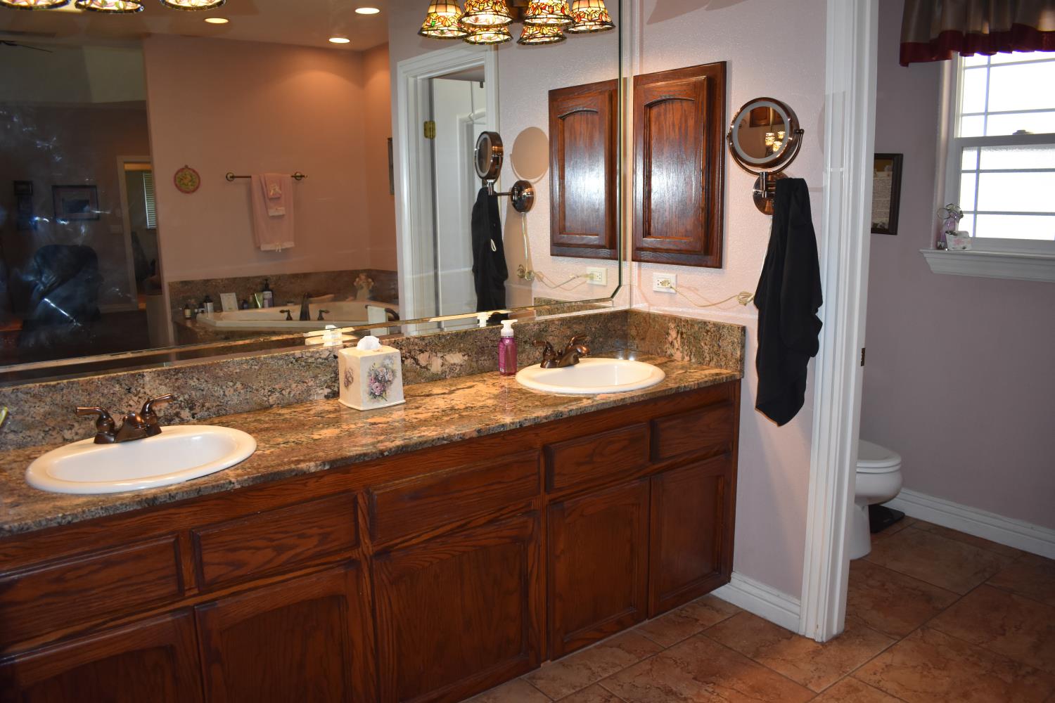 16398 Anaconda Rd, Madera, CA 93636