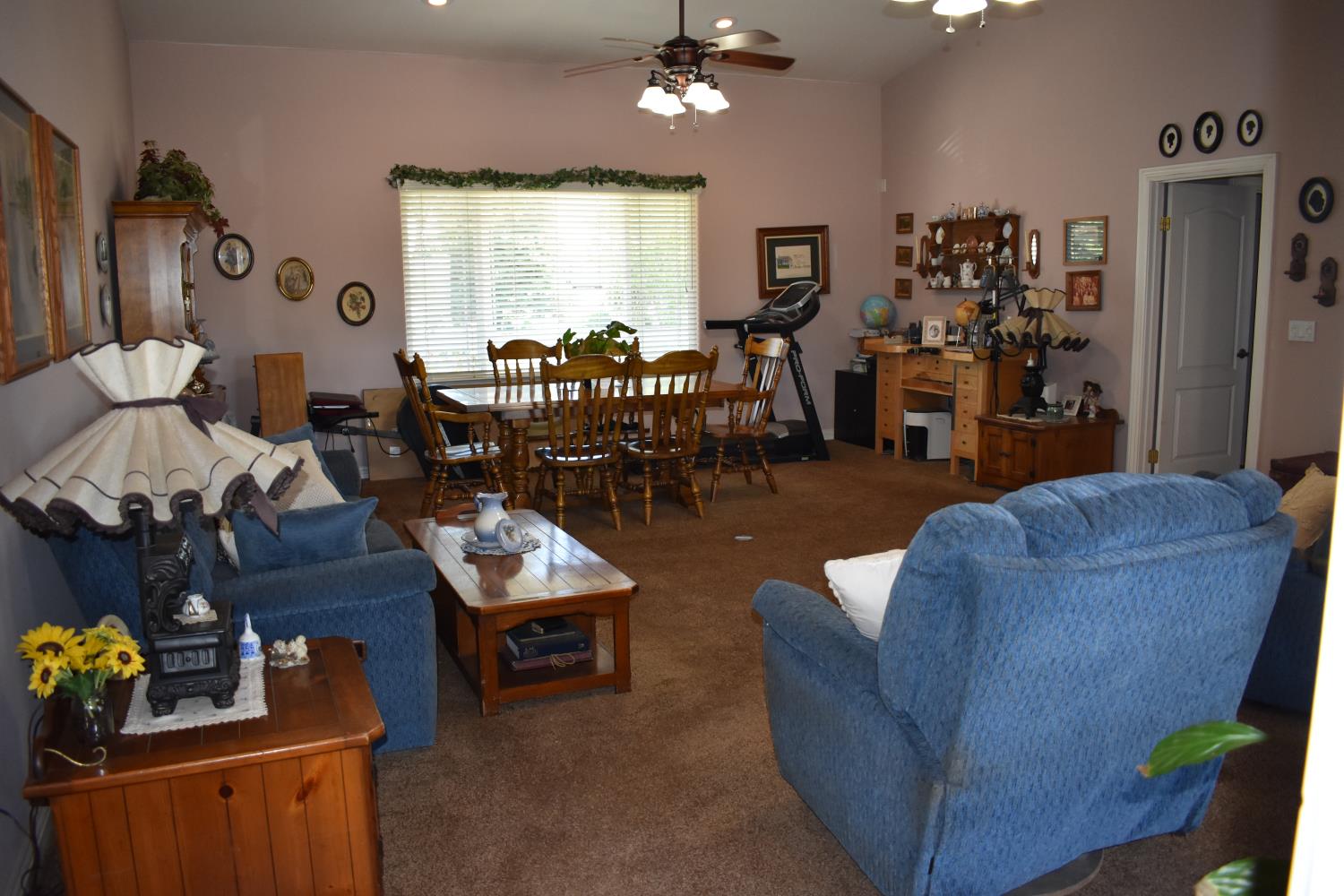 16398 Anaconda Rd, Madera, CA 93636
