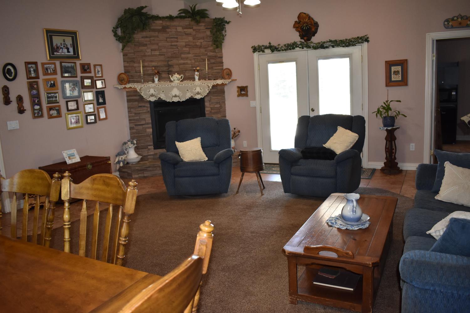 16398 Anaconda Rd, Madera, CA 93636