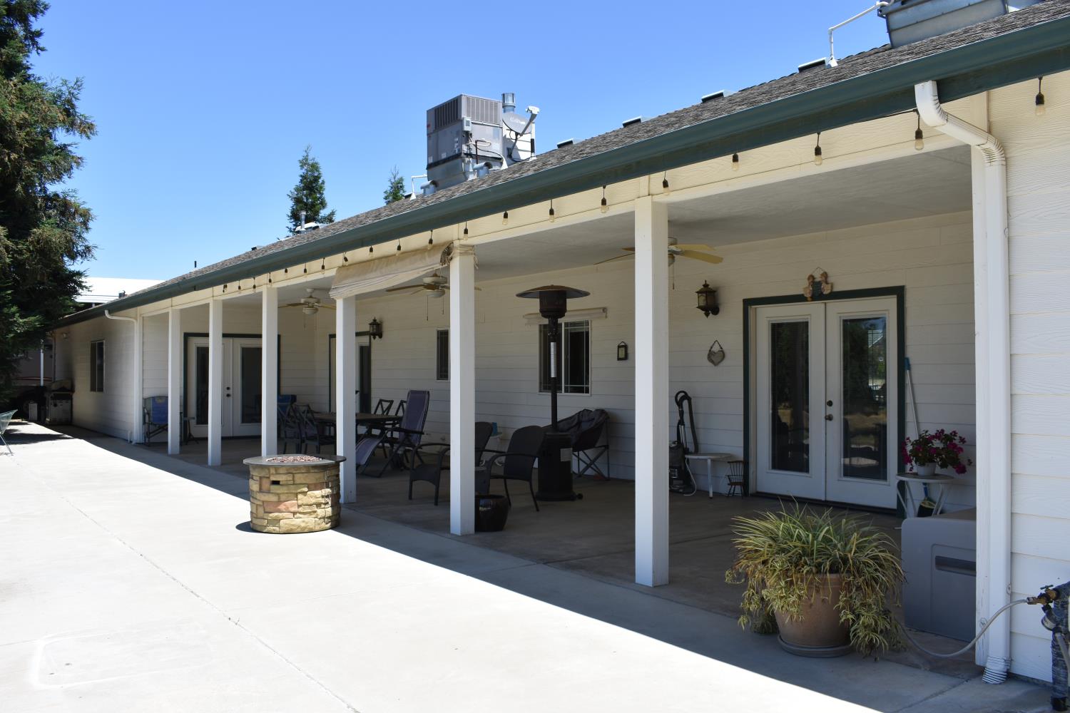16398 Anaconda Rd, Madera, CA 93636