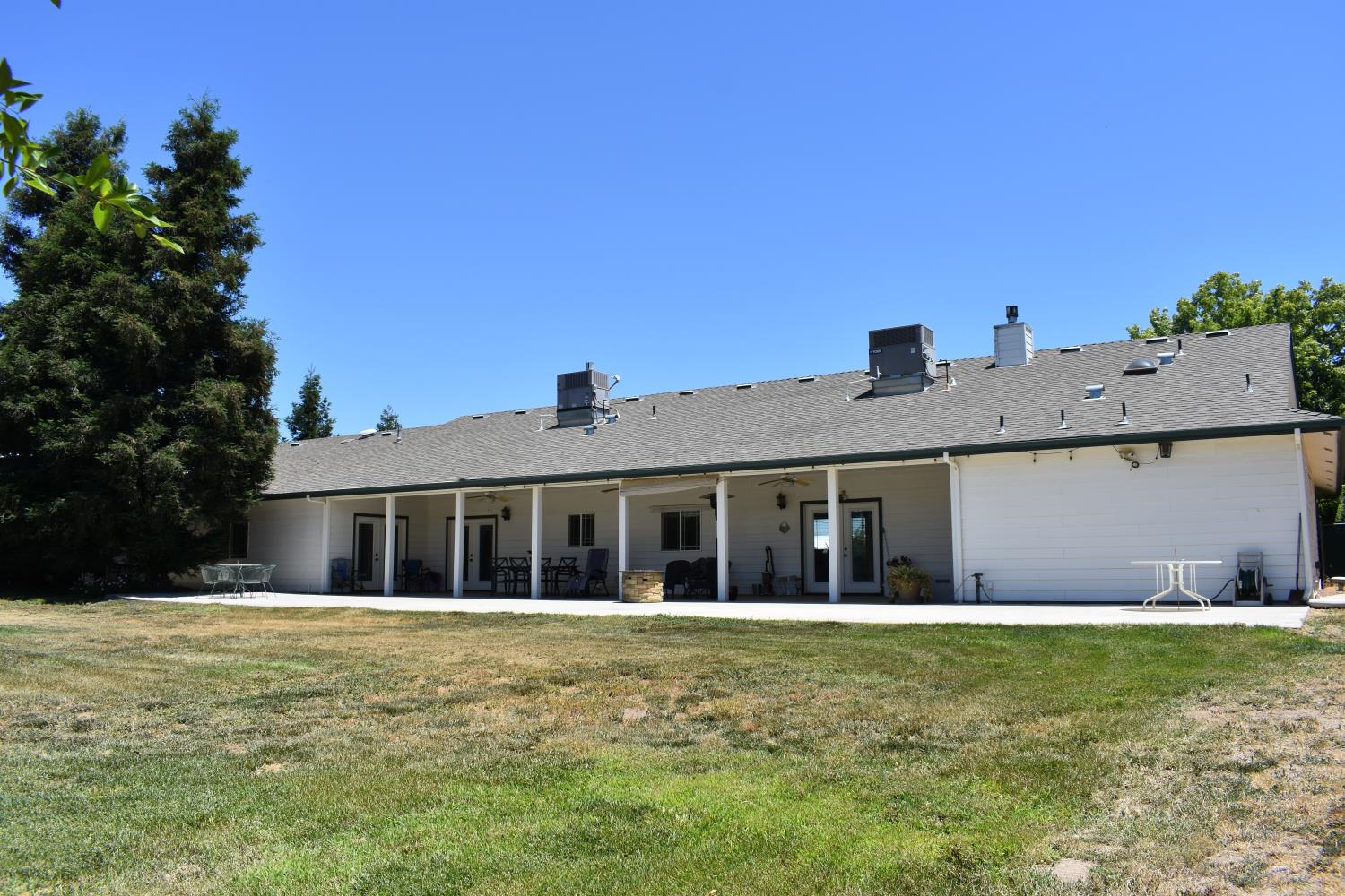 16398 Anaconda Rd, Madera, CA 93636