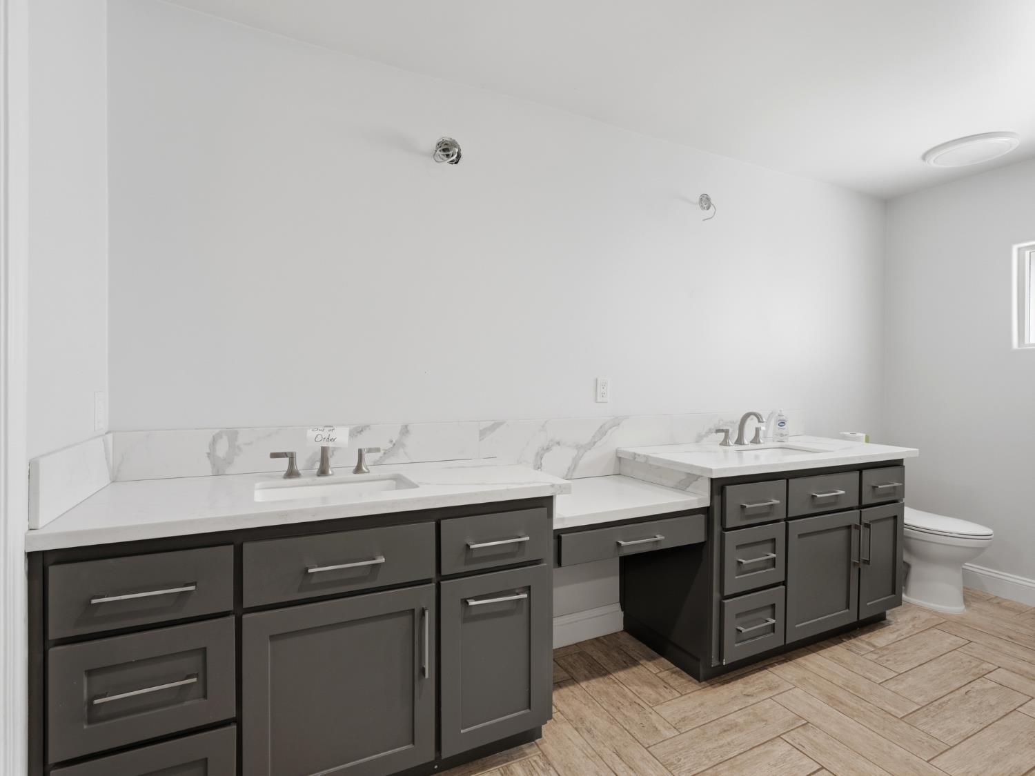 7280 W Menlo Ave, Fresno, CA 93723