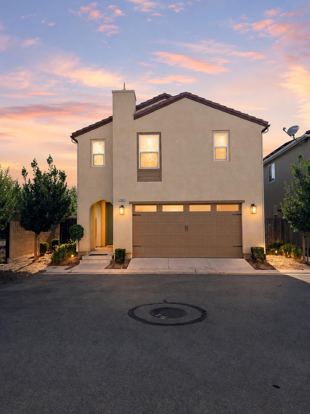 2008 N Walling Ln, Clovis, CA 93619