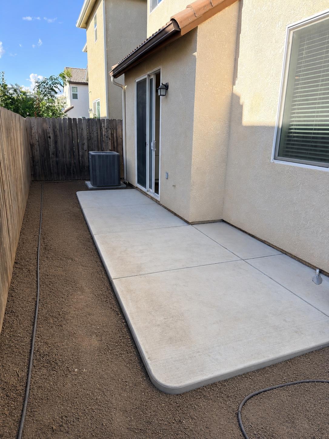 2008 N Walling Ln, Clovis, CA 93619