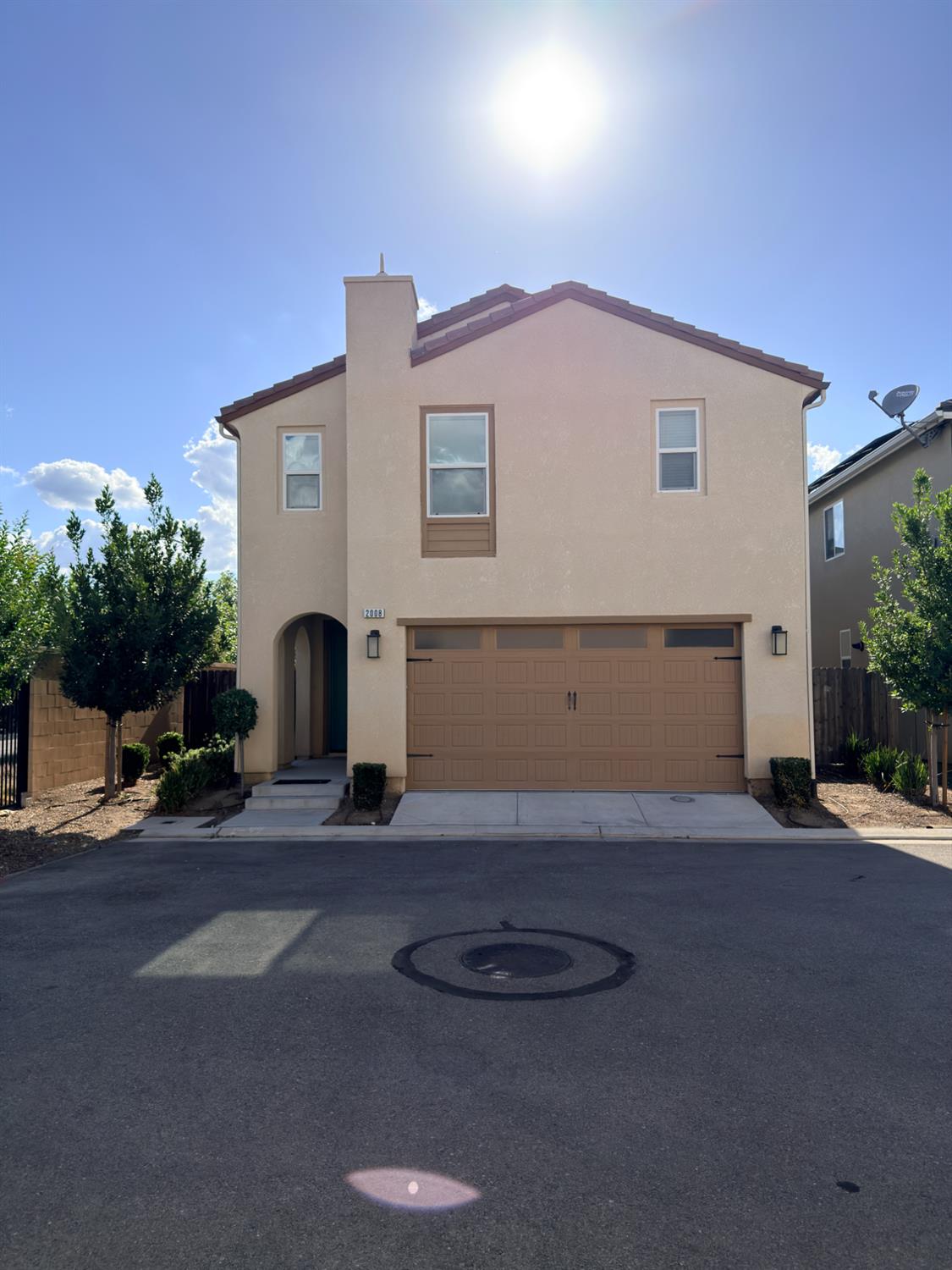 2008 N Walling Ln, Clovis, CA 93619