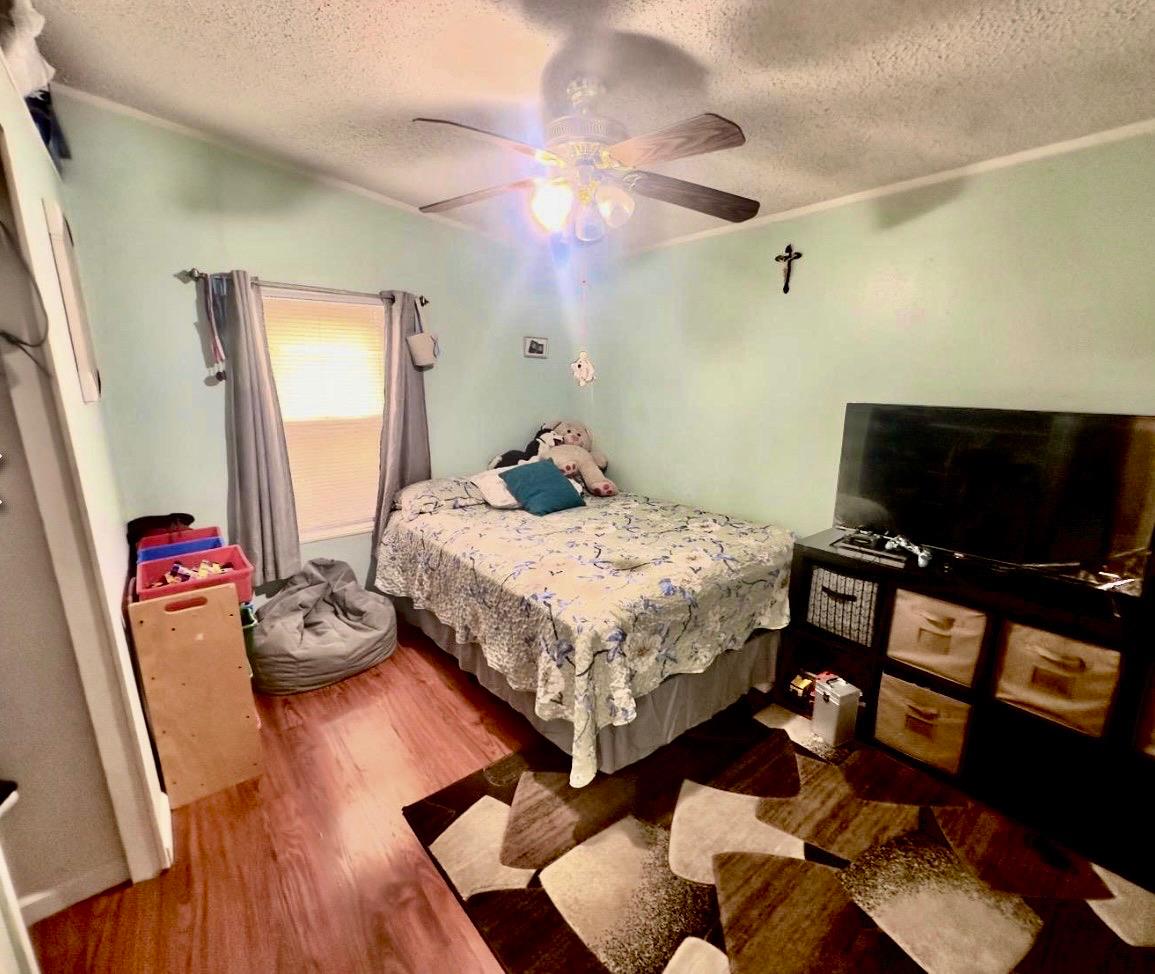 2575 S Willow Ave #15, Fresno, CA 93725
