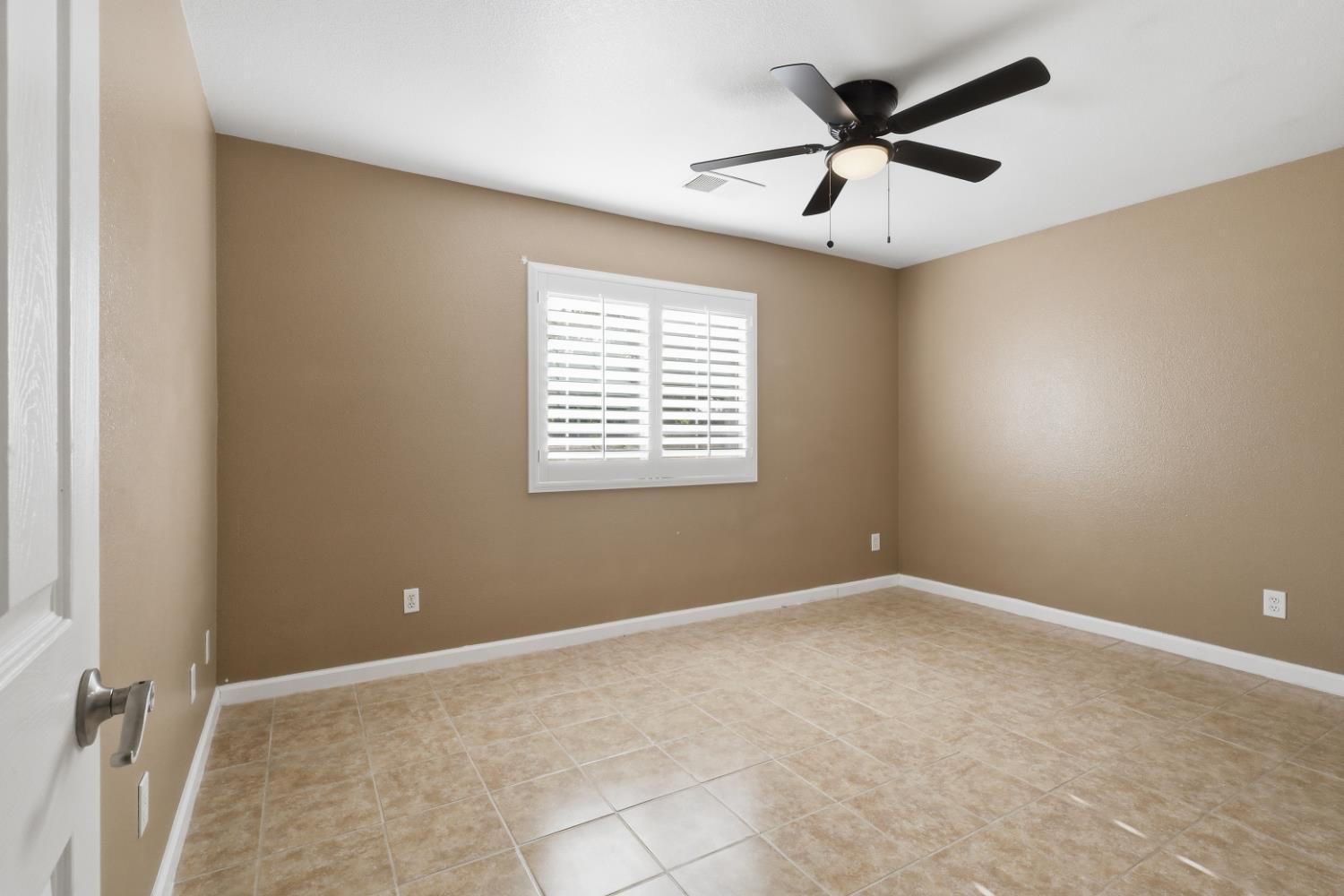 21791 Road 29, Madera, CA 93638