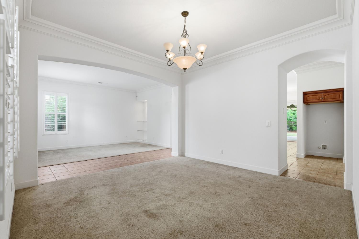 3063 Everglade Ave, Clovis, CA 93619