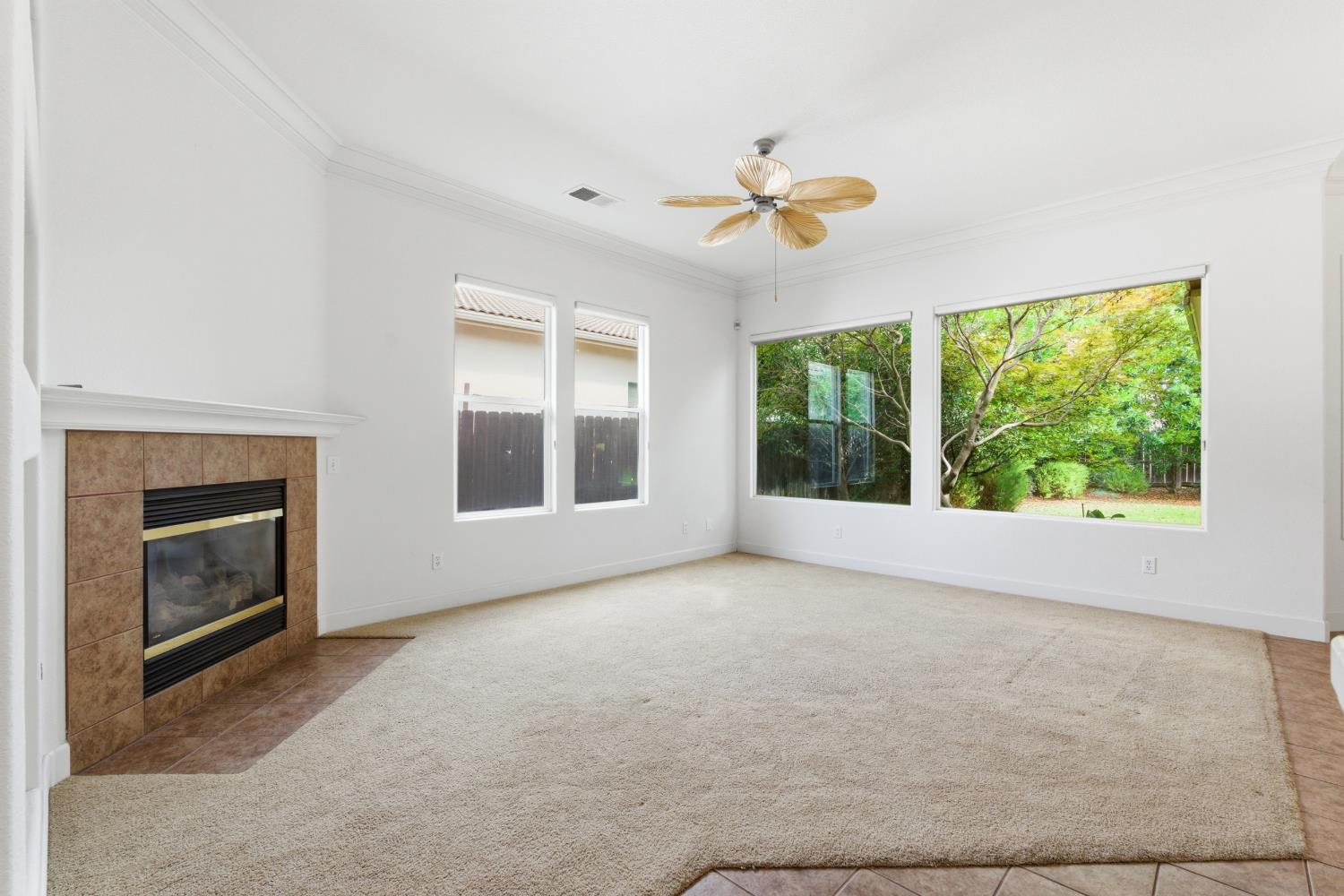 3063 Everglade Ave, Clovis, CA 93619