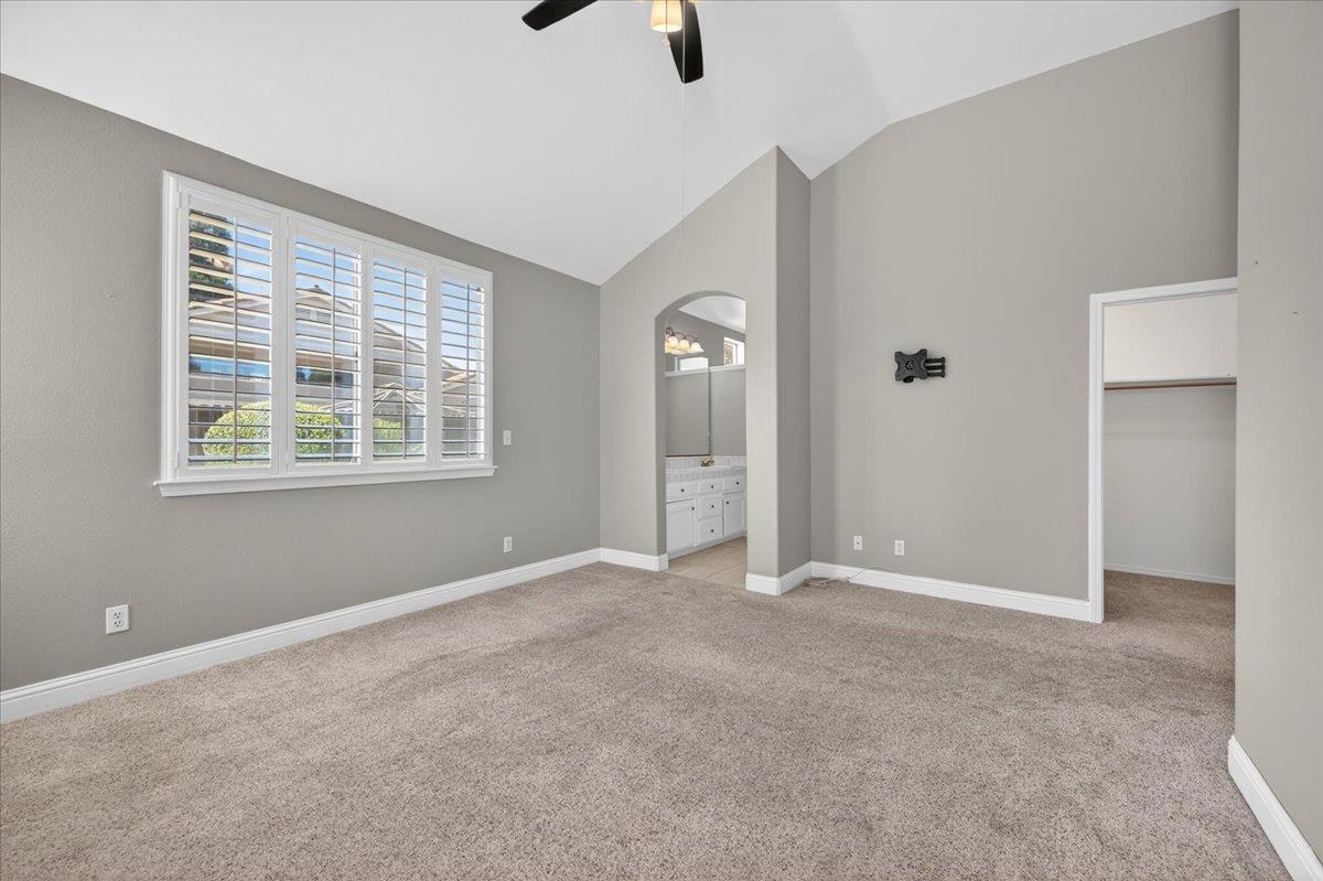 6235 W Chennault Ave, Fresno, CA 93722
