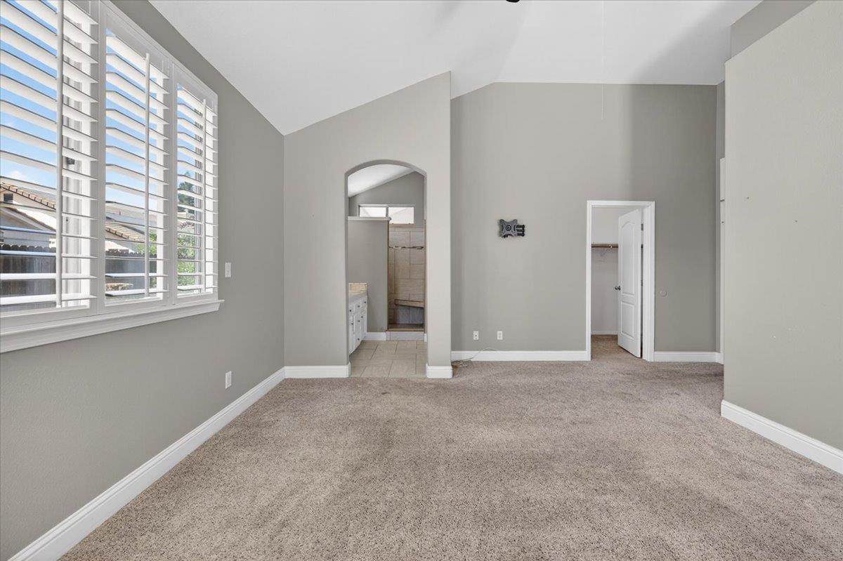 6235 W Chennault Ave, Fresno, CA 93722