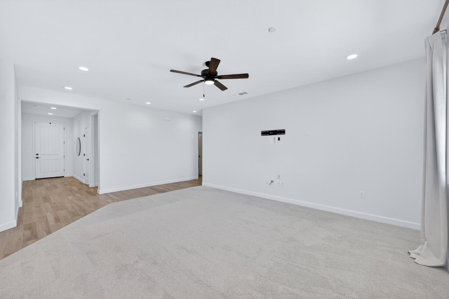 5105 W Delaware Ave, Visalia, CA 93291