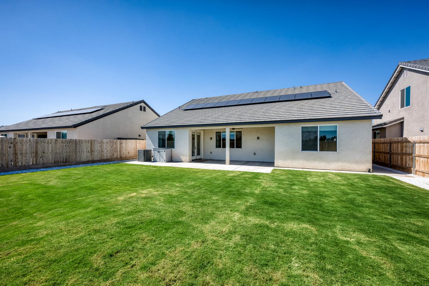 5105 W Delaware Ave, Visalia, CA 93291